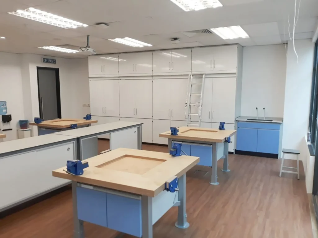 DT Room at the BIS Kuala Lumpur by SB UK