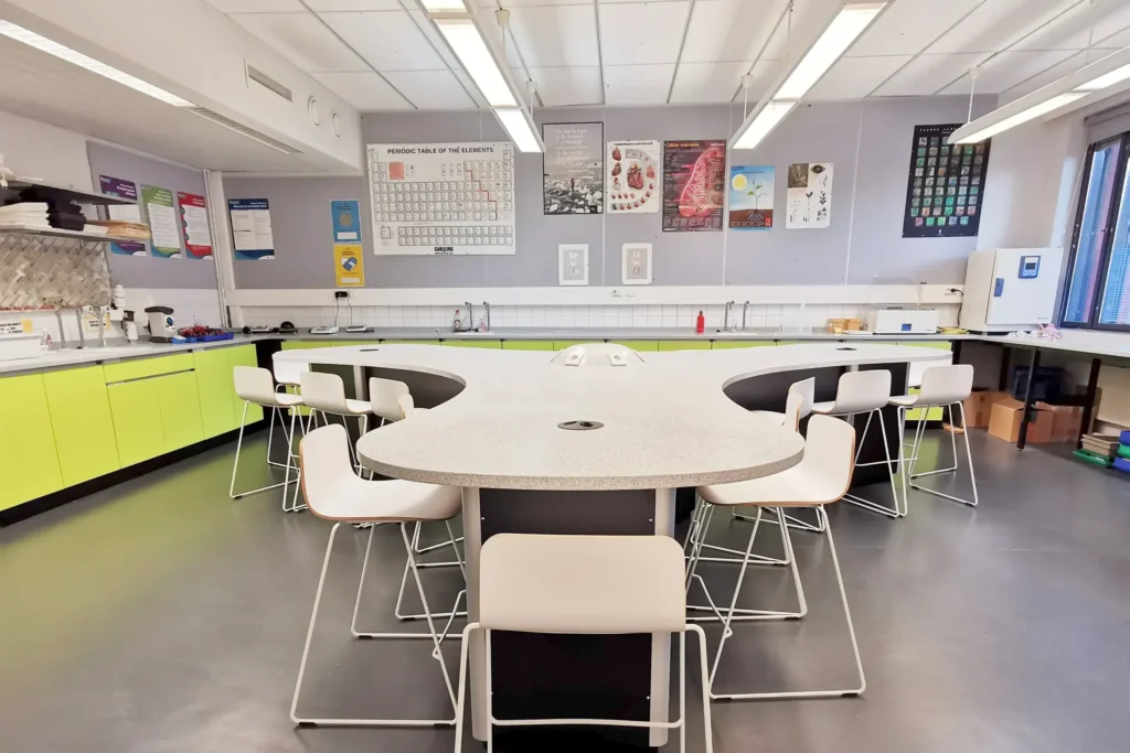 International School Helsinki labs