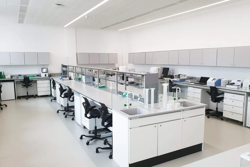 leeds beckitt university ctar building lab fit out