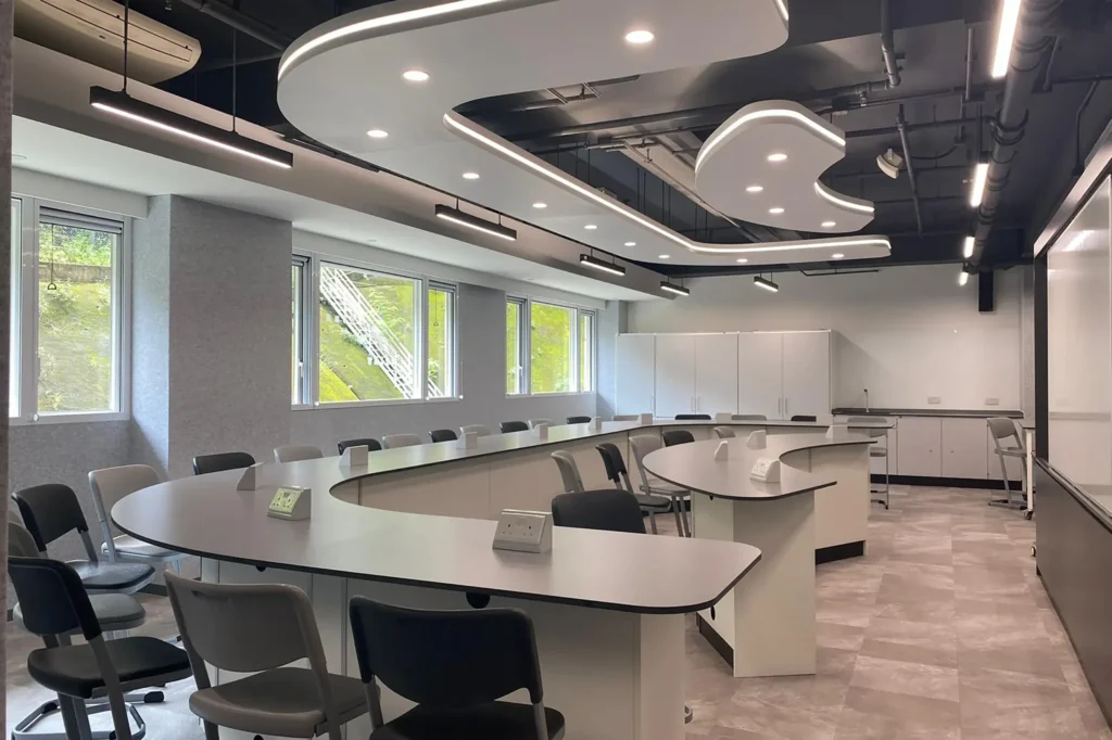 singapore international school hong kong physics lab furniture with stools