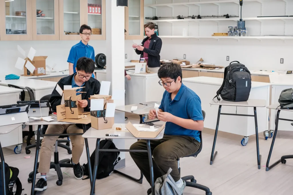 williston northampton physics classroom